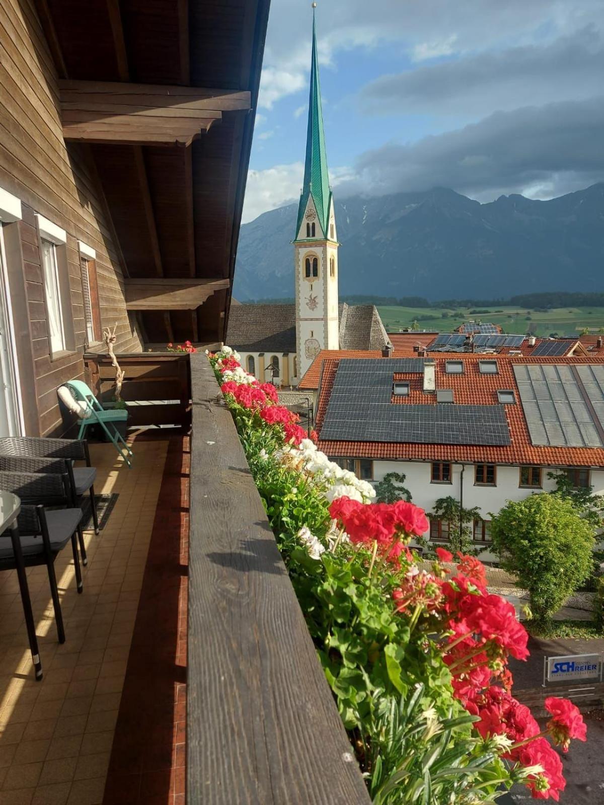 Suite Mutters Innsbruck Buitenkant foto